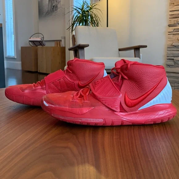 Hi everyone, these are my customized Kyrie basketball shoe